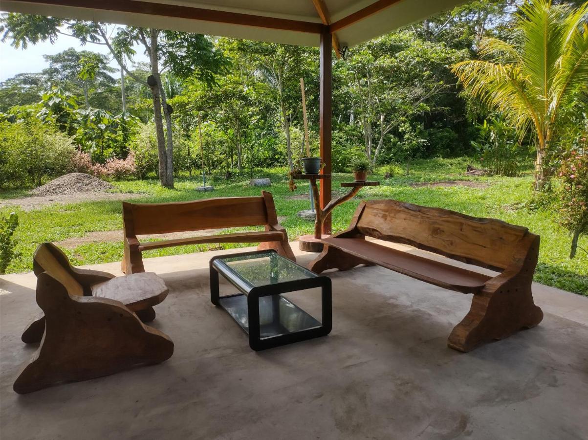 Quirquincho House Lodge Puerto Maldonado Kültér fotó