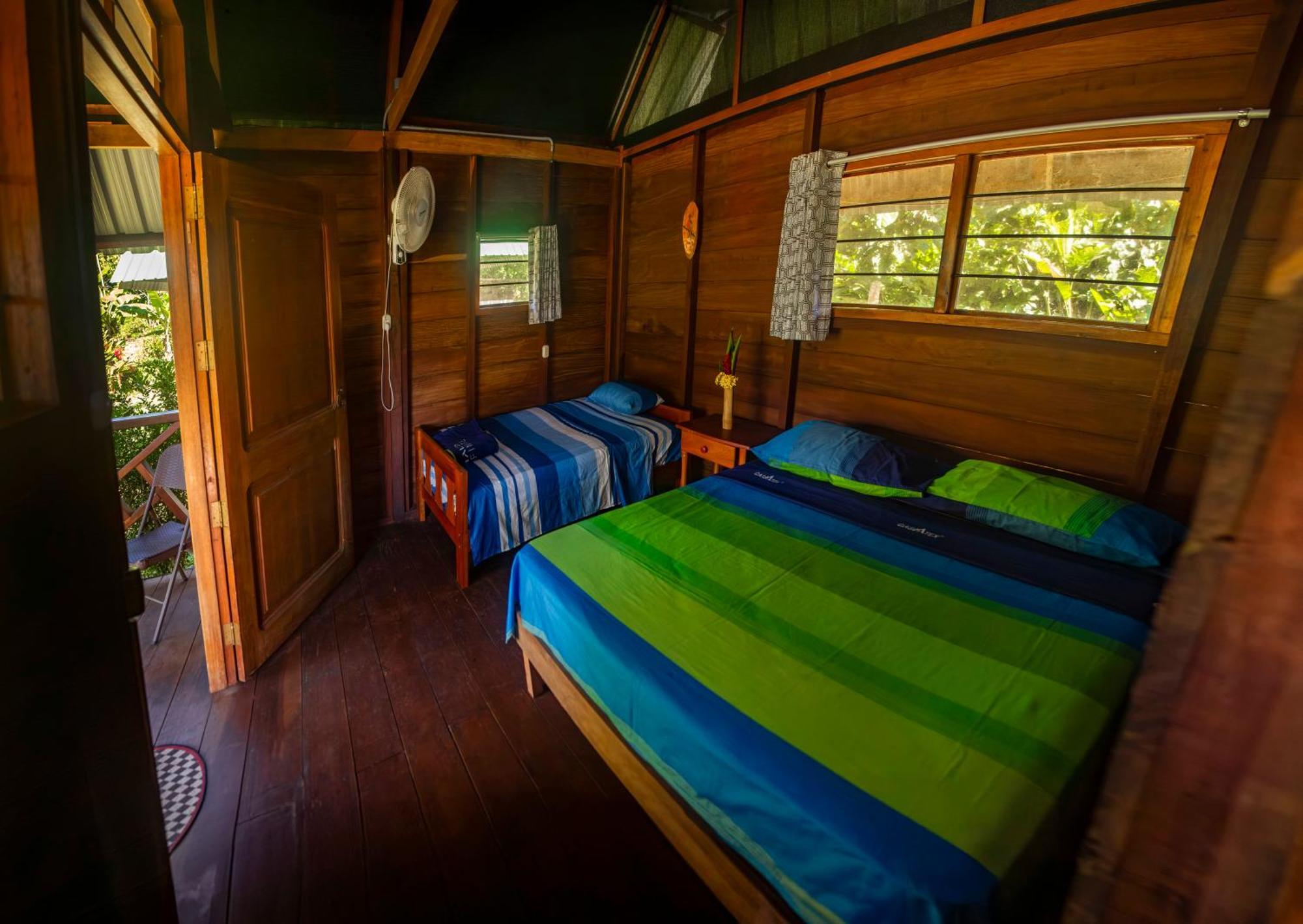 Quirquincho House Lodge Puerto Maldonado Kültér fotó